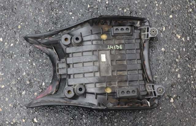 MC, Sal/sete, fremre til MC Honda CBR125R 2011-2016