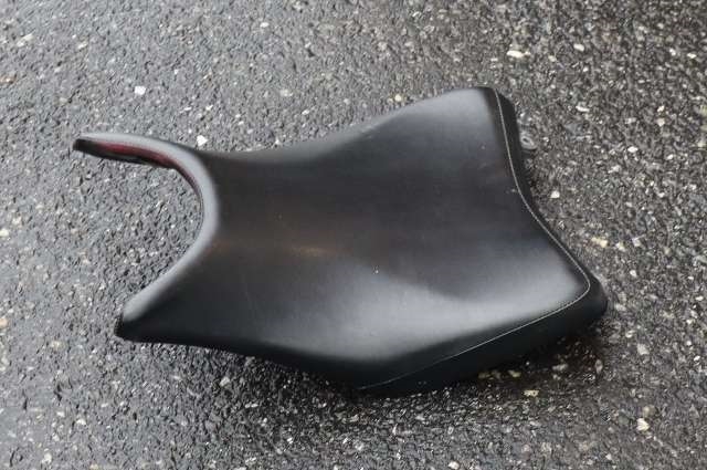 MC, Sal/sete, fremre til MC Honda CBR125R 2011-2016
