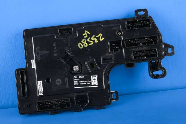 Styreenhet comfort (BCM) til Tesla Model 3 2018-2023 (Fase 1) (TESLA|1078673-90-K|)