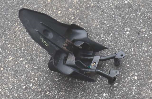 MC, Bakskjerm til MC Honda CBR125R 2011-2016  
