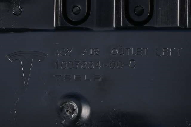 Dashbord friskluftdyse venstre til Tesla Model S 2013-2016 (Fase 1)  