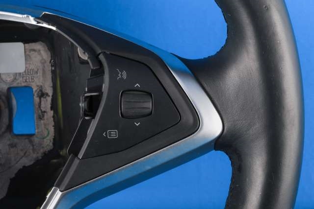 Ratt til Tesla Model S 2013-2016 (Fase 1) (TESLA|1036774-00-C|)