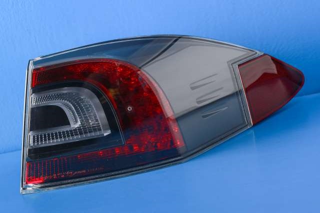 Baklykt høyre ytre til Tesla Model S, 2013-2016 (Fase 1)  (TESLA|6005921-00-D)
