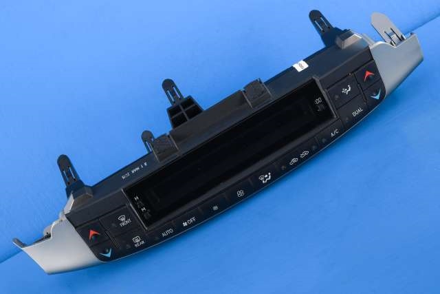 Varmeapparat betjening til Lexus CT 2010-2020 (TOYOTA|55900-76100|)