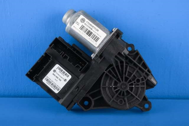 Ruteheis, kun motor, høyre foran til VW Caddy 2010-2015 (Type III, Fase 2) (VAG|1T0 959 702 R|)