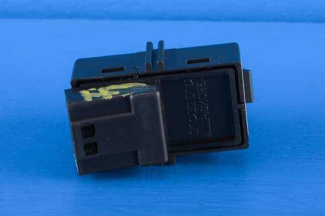 Bryter diverse til Volvo XC60 2008-2013 (Type I, Fase 1)  (VOLVO|31272015|)