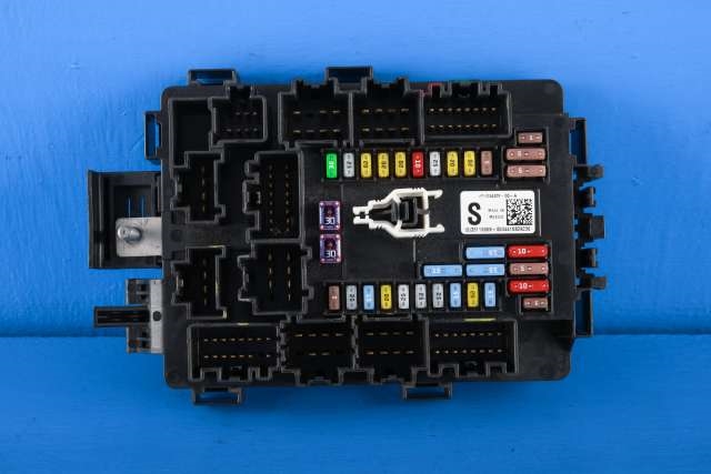Sikringsboks til Tesla Model S, 2013-2016 (Fase 1)  (TESLA|1034409-00-A)