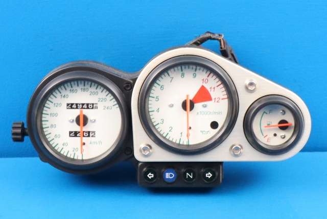 MC, Instrument til MC Kawasaki ZR-7, 1999-2003  