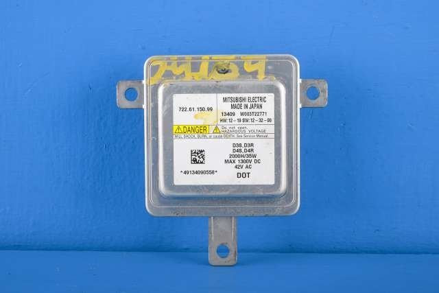 Styreenhet xenon/ballast til Volvo V40 2012-2019 (MITSUBISHI|W003T22771|)