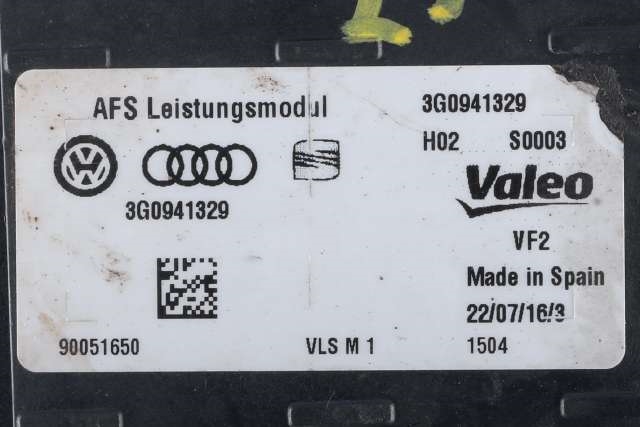 Styreenhet lys (LCM - Light Control Module) til VW Passat 2015-2019 (Fase 1) (B8) (B8) (VAG|3G0 941 329|)