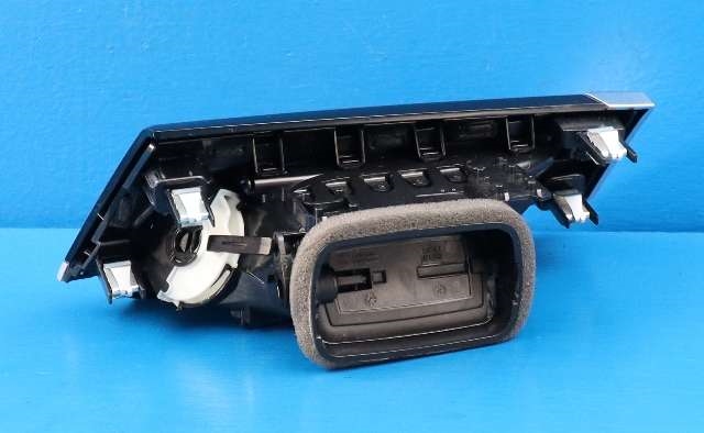 Dashbord friskluftdyse venstre til BMW X1 2015-2022 (F48) (F48) (BMW|64.22-9 292 739|)