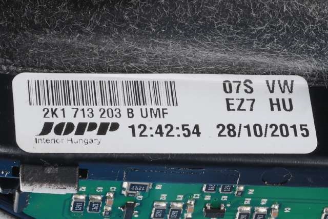 Dashbord diverse til VW Caddy 2015-2020 (Type III, Fase 3) (VAG|2K1 713 203 B|)