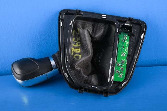 Dashbord diverse til VW Caddy 2015-2020 (Type III, Fase 3) (VAG|2K1 713 203 B|)