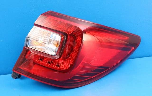 Baklykt høyre ytre til Subaru Outback, 2015-2020 (Type V)