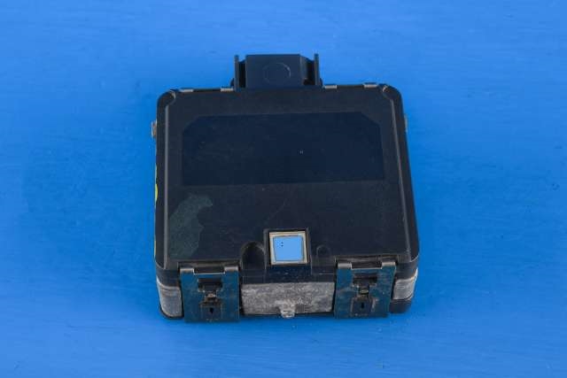 Sensor radar til VW Caddy 2015-2020 (Type III, Fase 3) (VAG|2K5 907 561 A|)