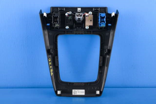 Dashbord diverse til Subaru Forester 2013-2019 (Type IV)  (SUBARU|92121-SG430|)
