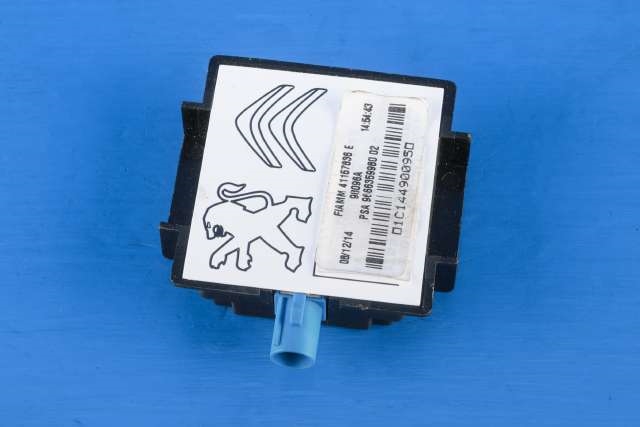 Antenne forsterker til Peugeot 508, 2014-2018 (Type I, Fase 2) (PEUGEOT|96 663599 80)
