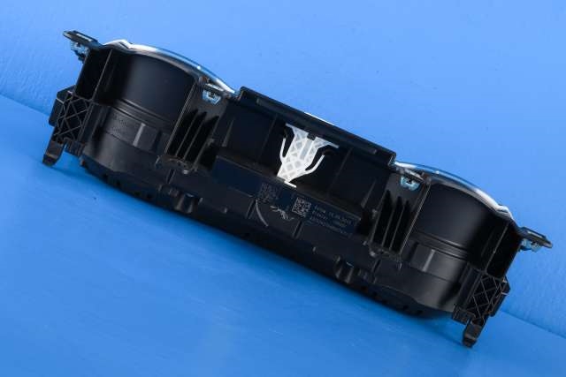 Instrumentpanel til VW Golf VII 2012-2017 (Fase 1)  (VAG|5G1 920 740 A|)