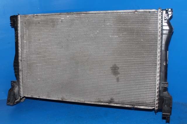 Radiator (automat gir) til Mercedes Vito 2014-->> (W447) (W447) (MERCEDES|A 447 501 00 01|)