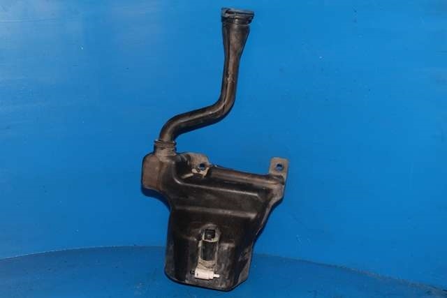 Spylertank foran til Mercedes Vito, 2014-->> (W447) (W447) (MERCEDES|A 447 86 90)