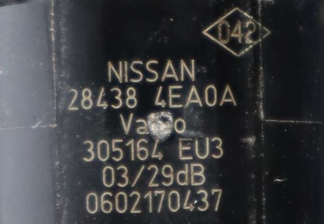 Parkeringssensor foran til Nissan Qashqai 2014-2021 (Type II) (NISSAN|28438-4EA0A|)