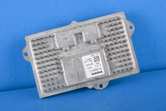 Styreenhet LED til Volvo V90 / V90 CC / S90 2016-->>  (VOLVO|31468411|)