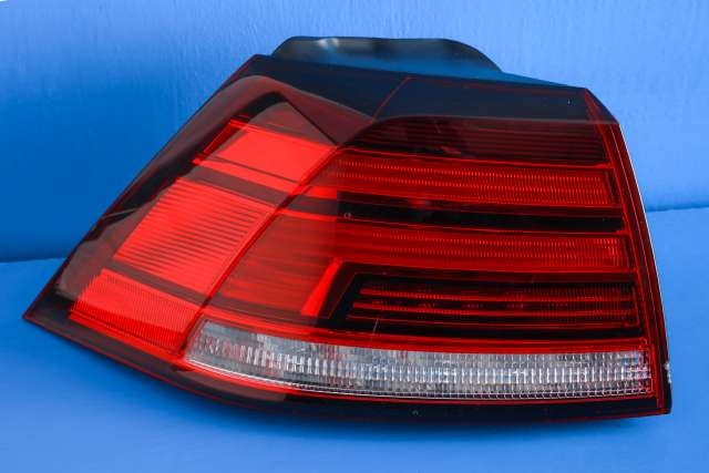 Baklykt venstre ytre til VW e-Golf, 2017-2020 (Fase 2)  (VAG|5G0 945 095 Q)