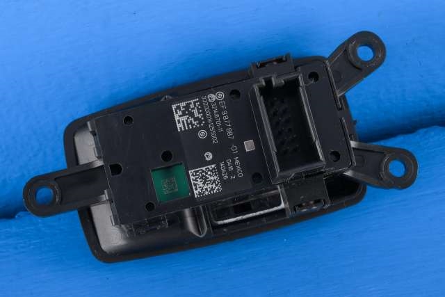 Bryter elektrisk håndbrekk/parkbrems til BMW X1 2015-2022 (F48) (F48) (BMW|9 877 887|)