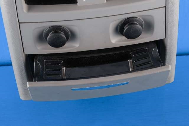 Dashbord friskluftdyse til BMW 3-Serie 2005-2011 (E90/E91/E92/E93) (E90/E91/E92/E93) (BMW|7 138 526|)