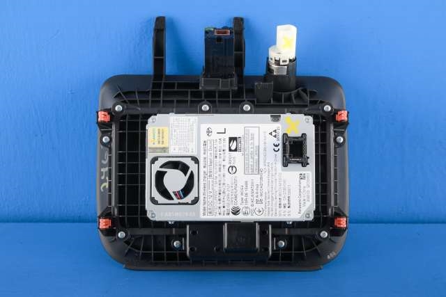 Dashbord trådløs mobillader til Toyota RAV4 2019-->> (Type V)  (TOYOTA|861C0-42100|)