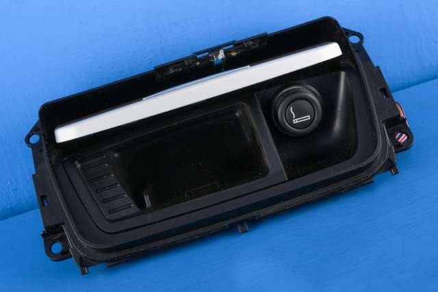Dashbord myntrom til BMW 3-Serie 2005-2011 (E90/E91/E92/E93) (E90/E91/E92/E93) (BMW|51.16-7 078 571|)