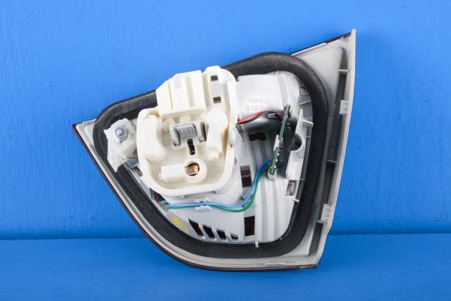 Baklykt venstre indre til BMW 3-Serie 2005-2011 (E90/E91/E92/E93) (E90/E91/E92/E93) (BMW|7 154 155|)