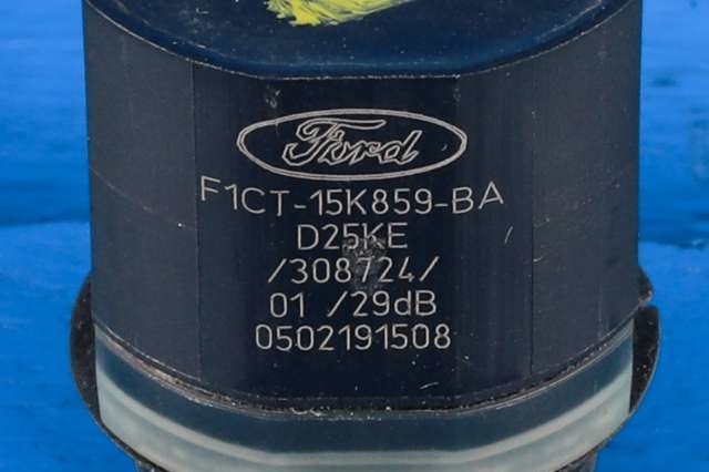 Parkeringssensor foran til Ford Mondeo 2019-->> (Type V, Fase 2) (FORD|F1CT-15K859-BA|)
