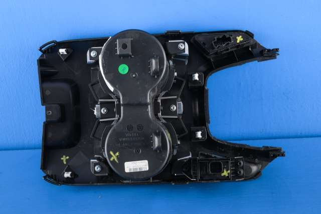 Dashbord koppholder til Ford Mondeo 2019-->> (Type V, Fase 2)