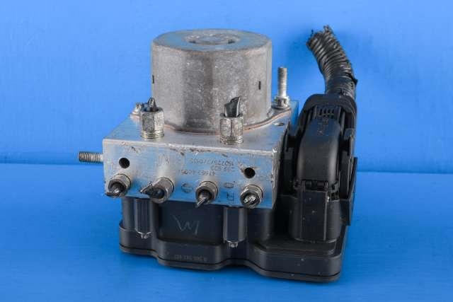 ABS sentral til Nissan X-Trail, 2014-2022 (T32) (T32) (NISSAN|47660-4CC3A)