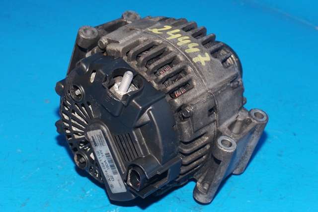 Dynamo diesel til Mercedes C-Klasse 2007-2011 (Fase 1) (W204) (W204) (VALEO|TG15C130|A 014 154 11 02. 14 VOLT - 150 AMP|)