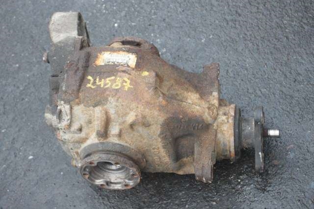 Kardang klokke bak til BMW 3-Serie, 2005-2011 (E90/E91/E92/E93) (E90/E91/E92/E93) (BMW|7 566 225)