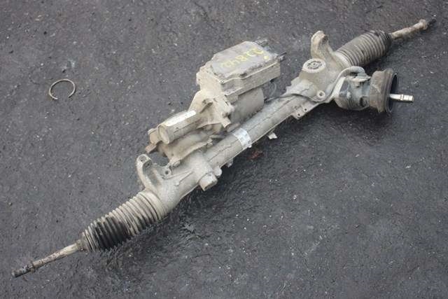 Tannstang elektrisk til Mercedes A-Klasse 2012-2018 (W176) (W176) (MITSUBISHI|Q003TA1372ZE|)