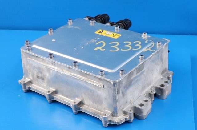 Inverter hybrid til Mercedes GLC 2015-2022 (X253) (X253) (MERCEDES|A 000 342 07 00|)