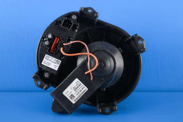 Varmeapparat motor til Mercedes A-Klasse 2012-2018 (W176) (W176) (MERCEDES|A 246 906 16 01|)