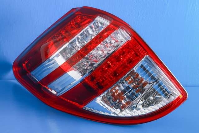 Baklykt venstre til Toyota RAV4, 2009-2013 (Type III, Fase 2)