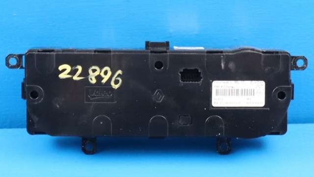 Varmeapparat betjening til Renault Zoe 2013-2019 (Fase 1)  (RENAULT|2751 07386R|)