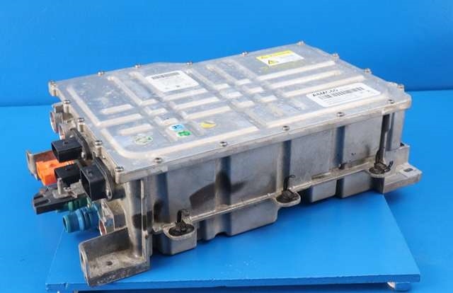 Batterilader (OBC - On Board Charger) til Peugeot 3008, 2016-->> (Type II)  (PEUGEOT|98 384301 80)