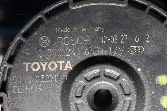 Viskermotor frontrute komplett m/overføring til Toyota Avensis 2009-2015 (Type III, Fase 1) (BOSCH|0 390 241 642|85110-05070-B|)