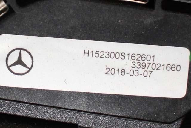 Viskermotor frontrute komplett m/overføring til Mercedes GLC 2015-2022 (X253) (X253) (BOSCH|1 397 220 729|339 702 16 60|)