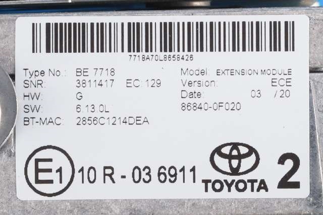 Bilstereo navigasjon til Toyota Yaris 2014-2020 (Type III, Fase 2)  (TOYOTA|86140-0D331|)