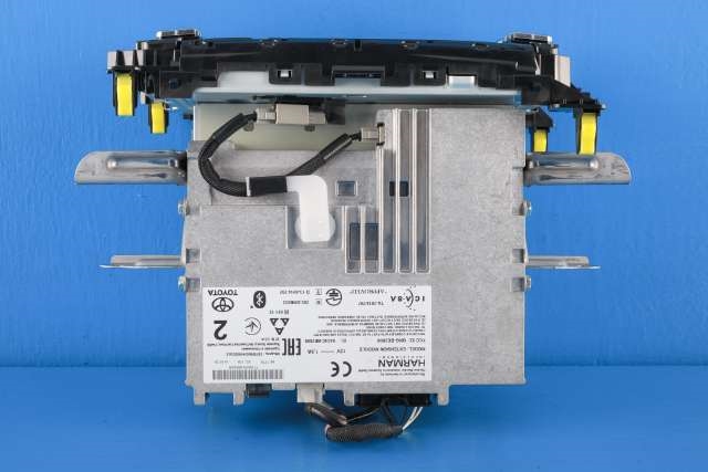 Bilstereo navigasjon til Toyota Yaris 2014-2020 (Type III, Fase 2)  (TOYOTA|86140-0D331|)