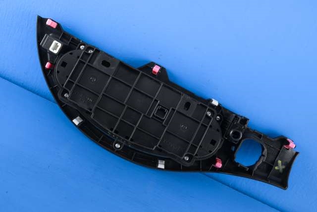 Varmeapparat betjening til Toyota Yaris 2014-2020 (Type III, Fase 2)  (TOYOTA|55900-0D800|)