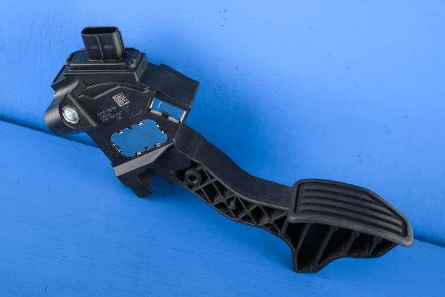 Pedal gass til Toyota Yaris, 2014-2020 (Type III, Fase 2)  (TOYOTA|78110-0D110)