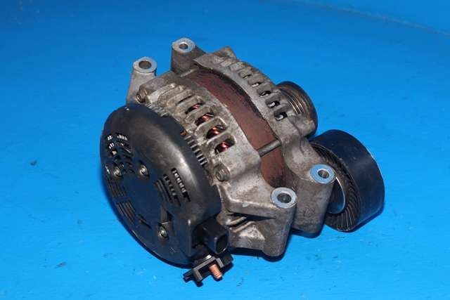 Dynamo diesel til BMW 1-Serie 2004-2011 (E81/E82/E87/E88) (E81/E82/E87/E88) (DENSO|104210-6021|7 550 468. 14 VOLT - 170 AMP|)